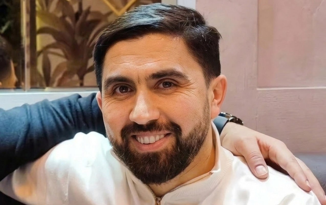 Salyan və Bakıda fəaliyyət göstərən “Öz geyim” mağazalar şəbəkəsinin 40 yaşlı sahibi Şamil Qədirov vəfat edib..